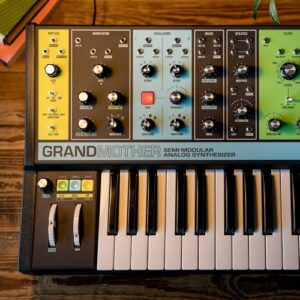 MOOG Grandmother Semi-Modular Analog Keyboard Synthesizer with 32 Keys, Built-In Arpeggiator, Sequencer and Spring Reverb Tank