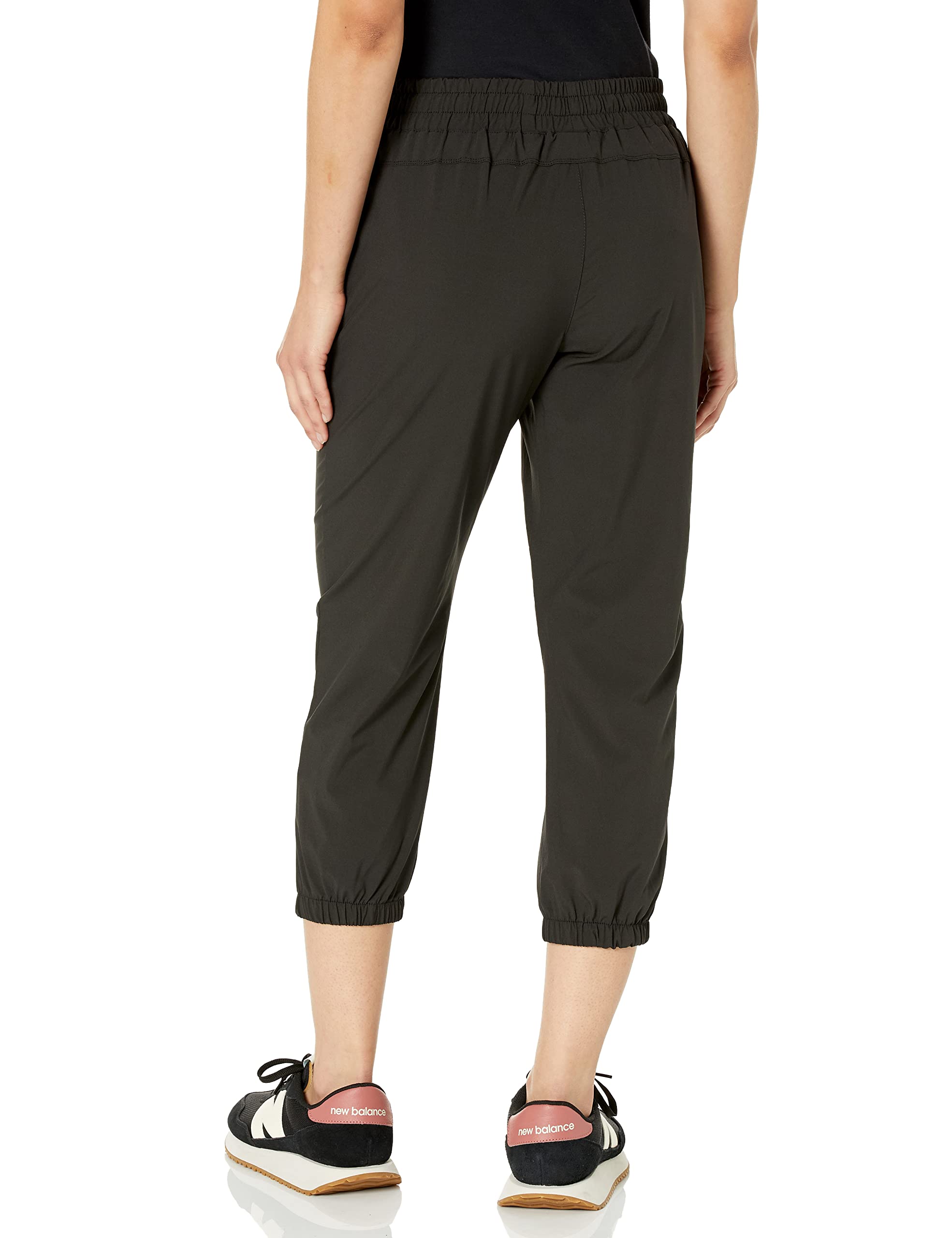 Amazon Essentials Women's Performance Stretch Woven Crop Jogger Pant, Black, Large