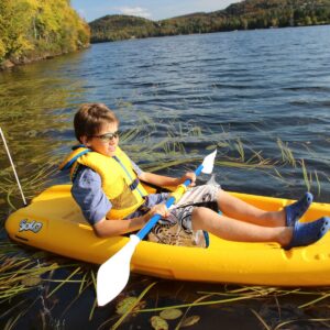 Pelican - Kayak Paddle for Kids - Blue & White - Perfect for The Small or First-Time Paddlers - Easy to Use - 152 cm (60 in.)