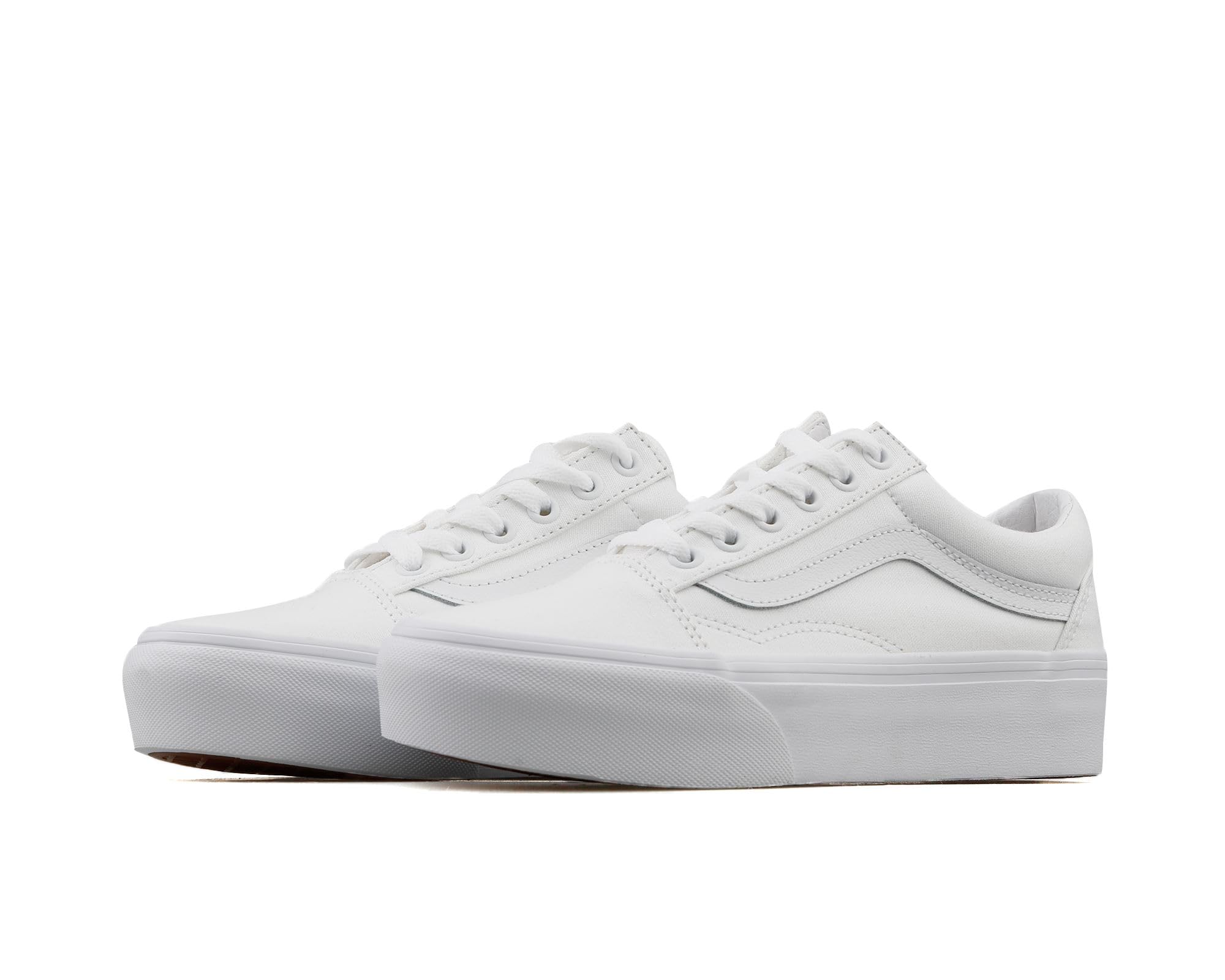 Vans Womens Old Skool Gym Athletic and Training Shoes White 8 Medium (B,M)