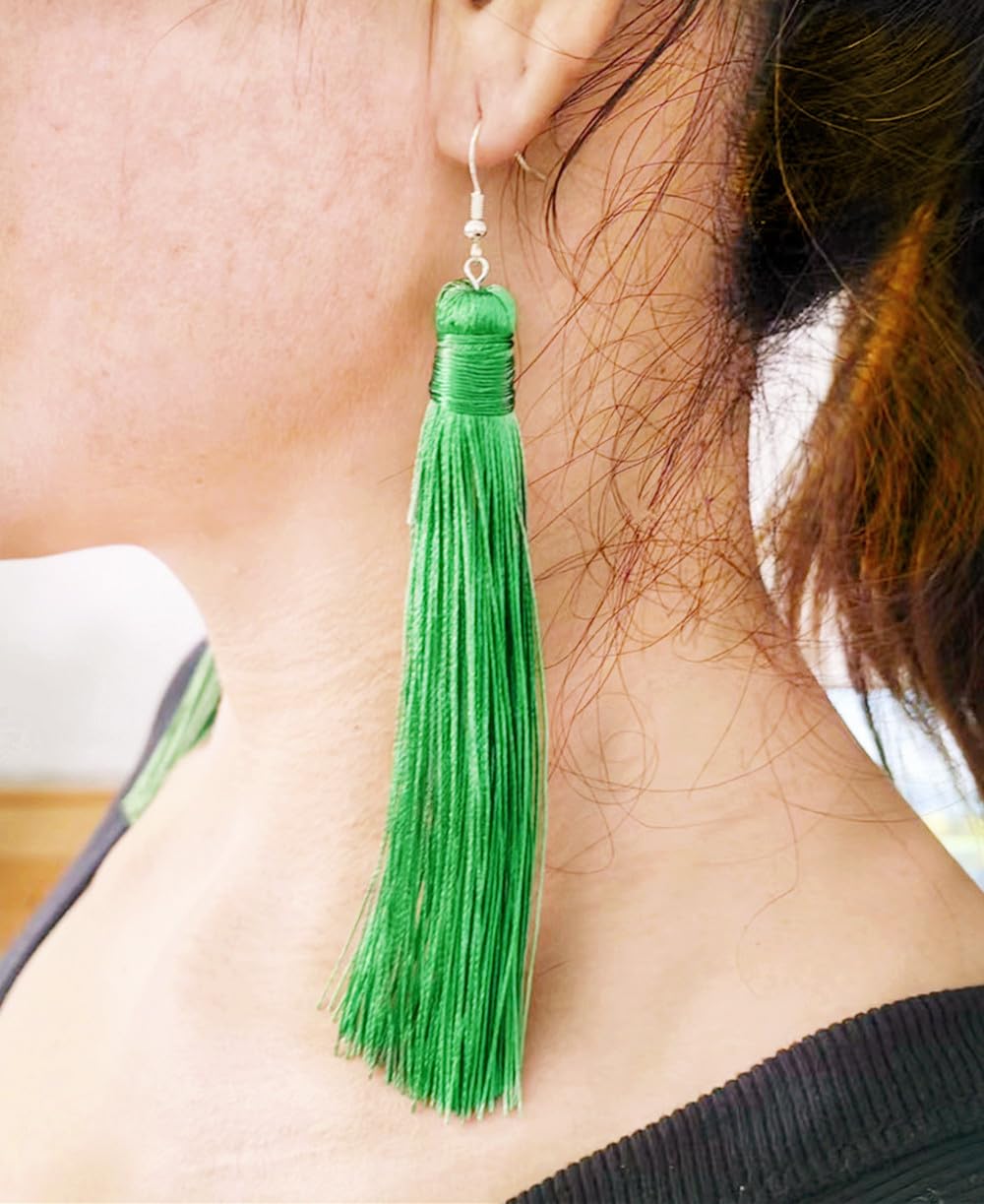 MELUOGE Women's Knotted Tassel Long Earrings 4.7" (Grass green)