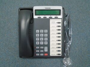 toshiba dkt3210-sd 10 button speaker display phone (renewed)