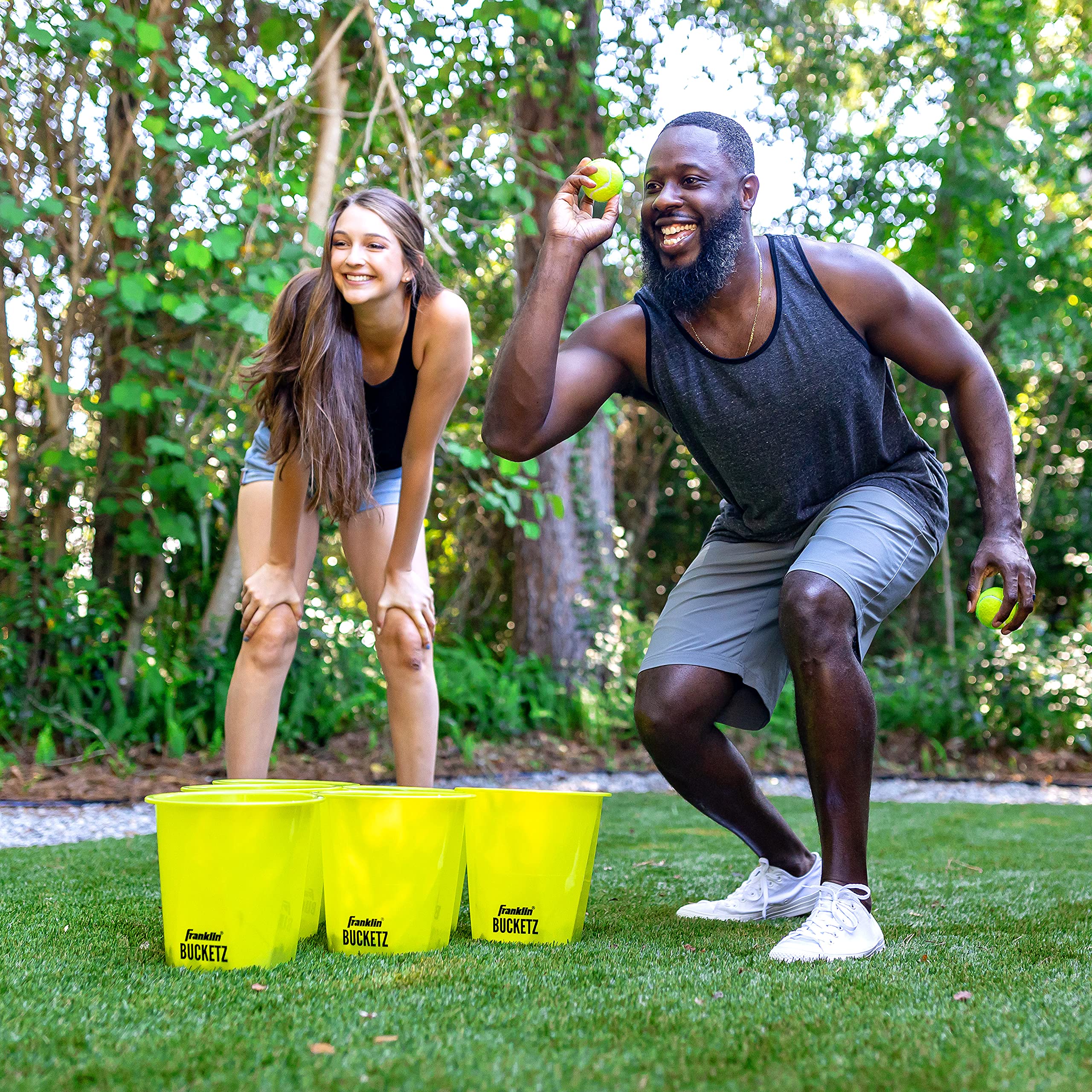 Franklin Sports Bucketz Pong Game – Perfect Tailgate Game and Beach Game – Pong Set Includes 12 Buckets, 3 Balls, and a Carry Case