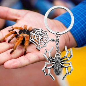 bobauna (Spider Web keychain