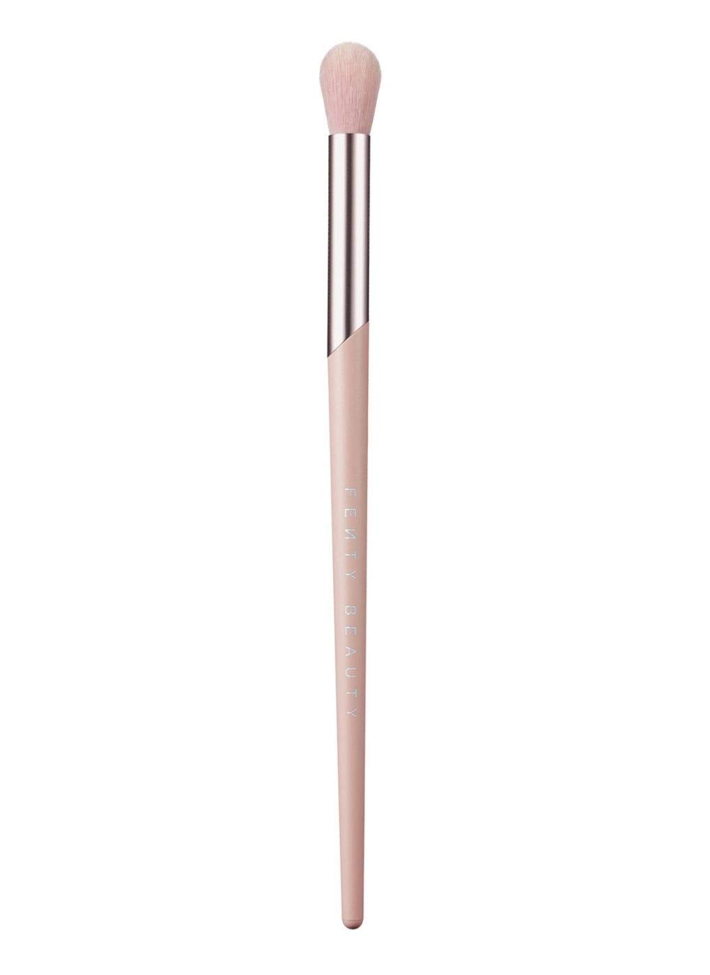 Fenty Beauty by Rihanna Tapered Blending Brush 210