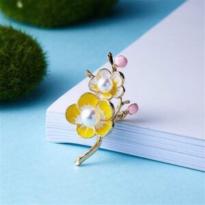 AILUOR Elegant Enamel Plum Blossom Flower Brooch Pin, Fashion Gold Plated Pearls Floral Brooch Lapel Pin for Women Bridal Wedding Corsage Jewelry Gifts (Plum)