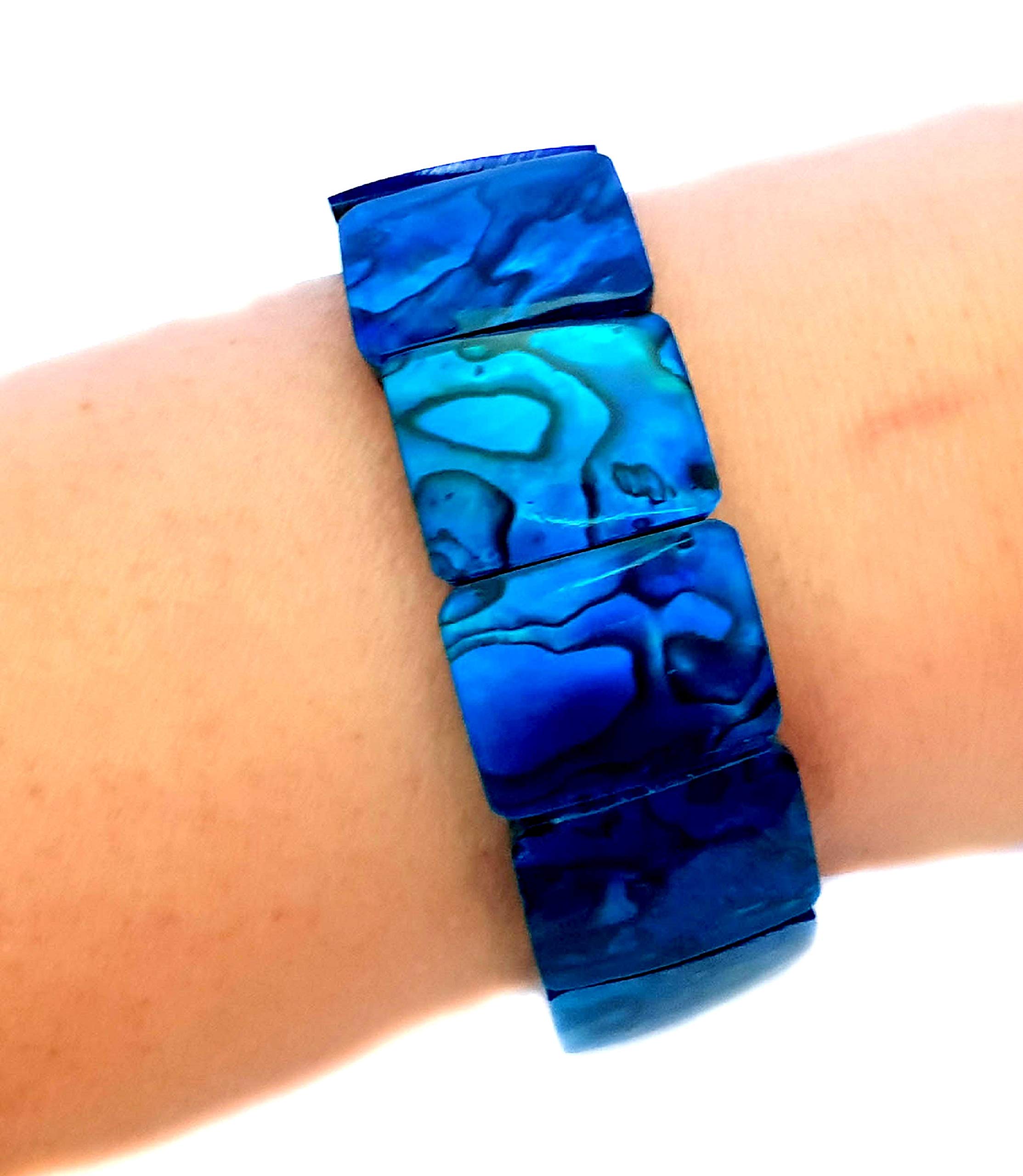 Swimmi Natural Abalone Shell Stretchable Cuff Bracelet Set in Blue Resin Handmade Women Paua Jewelry DA492-B