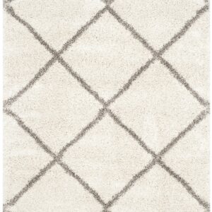 SAFAVIEH Hudson Shag Collection Area Rug - 5' x 7', Ivory & Grey, Modern Diamond Trellis Design, Non-Shedding & Easy Care, 2-inch Thick Ideal for High Traffic Areas in Living Room, Bedroom (SGH281A)