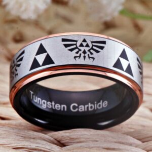 CLOUD DANCER Inverse Engraving The Legend of Zelda Ring- Crest and Triforce Ring Black and Rose Gold Step Tungsten Carbide Wedding Bands Ring (No Black Lines, 7)