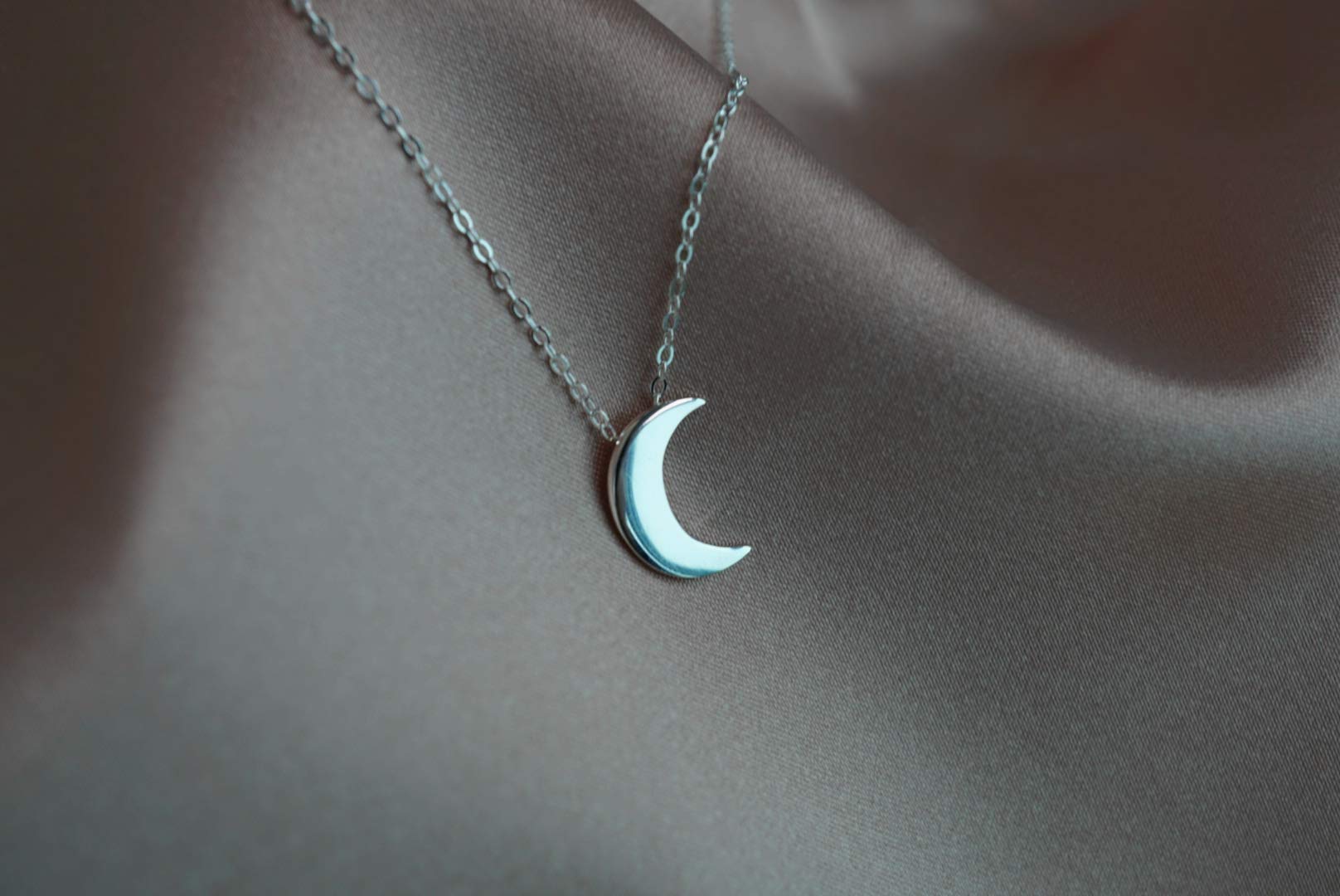 Silver Crescent Moon Choker - 925 Sterling Silver Necklace - Short Necklace - Silver Choker Necklace - Dainty necklace - Moon Necklace - Tiny Moon Necklace - Waning Moon - Waxing Moon