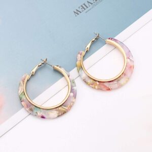 XOCARTIGE Acrylic Hoop Earrings for Women Tortoise Resin Earrings Bohemia Statement Dangle Earring Studs (Pink Flower)