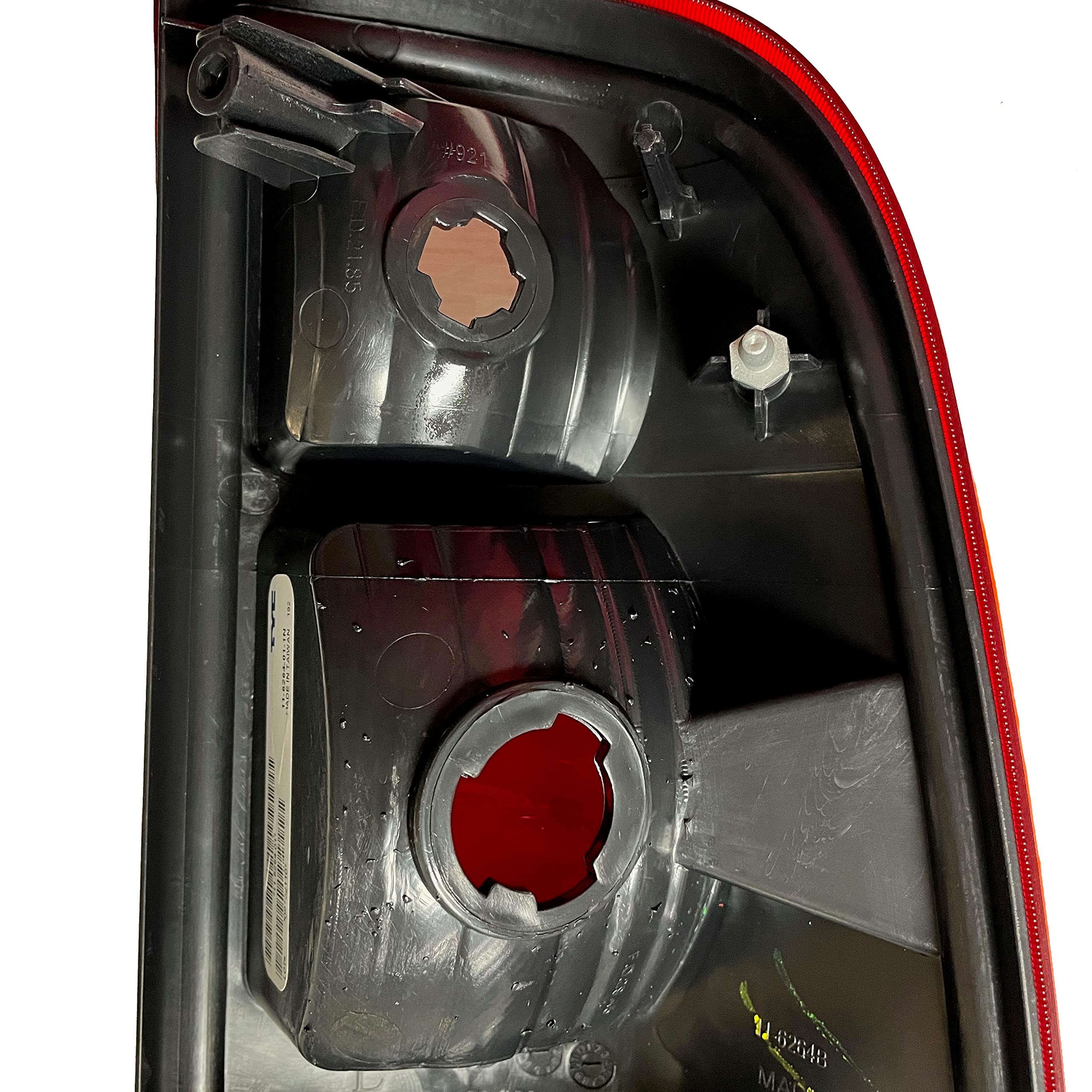 Dependable Direct Driver Side (LH) Tail Light Assembly for 2008-2016 Ford F-250 Super Duty and 2008-2016 Ford F-350 Super Duty FO2800208 BC3Z13404A