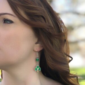 Shamrock Dangle Earrings for Women, Green St Patrick Day Accessories (Green Clover Dangles)