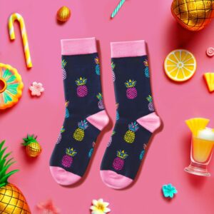 HAPPYPOP Pineapple Gifts Hawaiian Gifts Women - IVF Gifts Women Fertility Gifts, Funny Pineapple Socks Fruit Socks Black