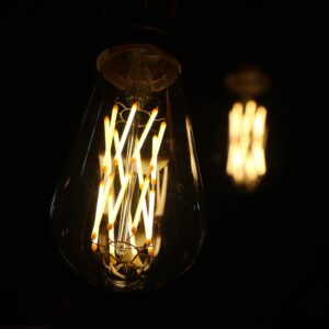 Leools Vintage LED Edison Bulb Dimmable 15W,Equivalent 120W, Antique Style ST64 LED Filament Bulbs,1300 Lumen,2700K Soft Warm White, E26 Base,4 Pack.