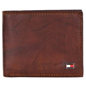 Tommy Hilfiger Men's Leather Passcase Wallet, Tan Huck, One Size