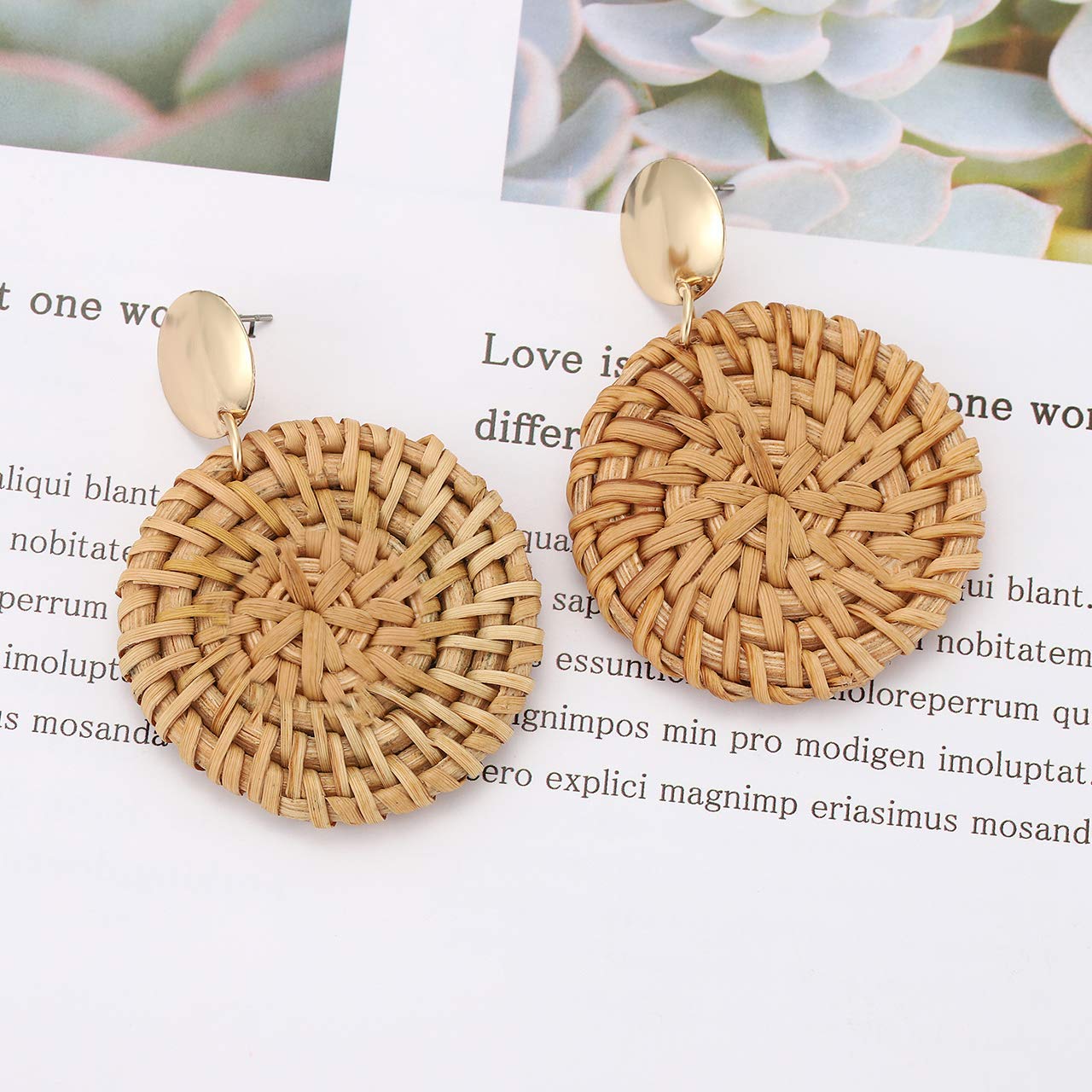 Rattan Earrings Handmade Straw Wicker Braid Woven Drop Earrings Boho Round Disc Earrings Lightweight Statement Stud Earrings For Women (metal disc)