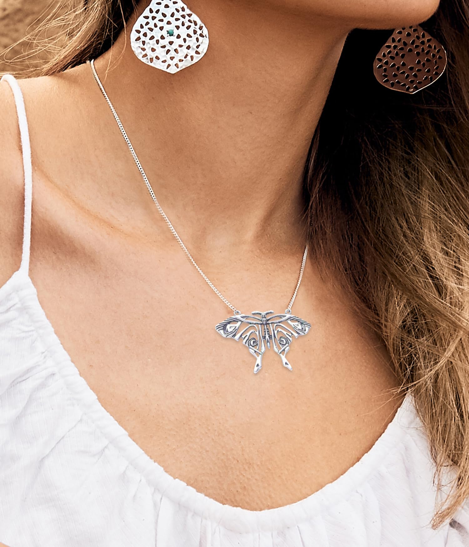 Blingsoul Butterfly Necklaces for Women - Adorable Filigree Wings Mama Mia Butterfly Necklace | Unique Mamamea – Butterfly Pendant [J100034]