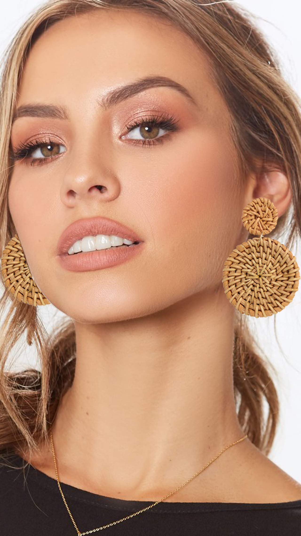 ARATLENCH Rattan Woven Dangling Earrings Handmade Straw Dangle Drop Earrings Boho Summer Beach Statement Circle Ball Hoop Earrings for Women (rattan disc)