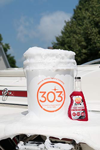 303 Products Marine Boat Wash with UV Protectant - For A Deep Clean, Spot Free Shine - 30 Day UV Protection - Removes Salt, Dirt, And Grime - Marine Safe, 32 fl. oz. (30586)