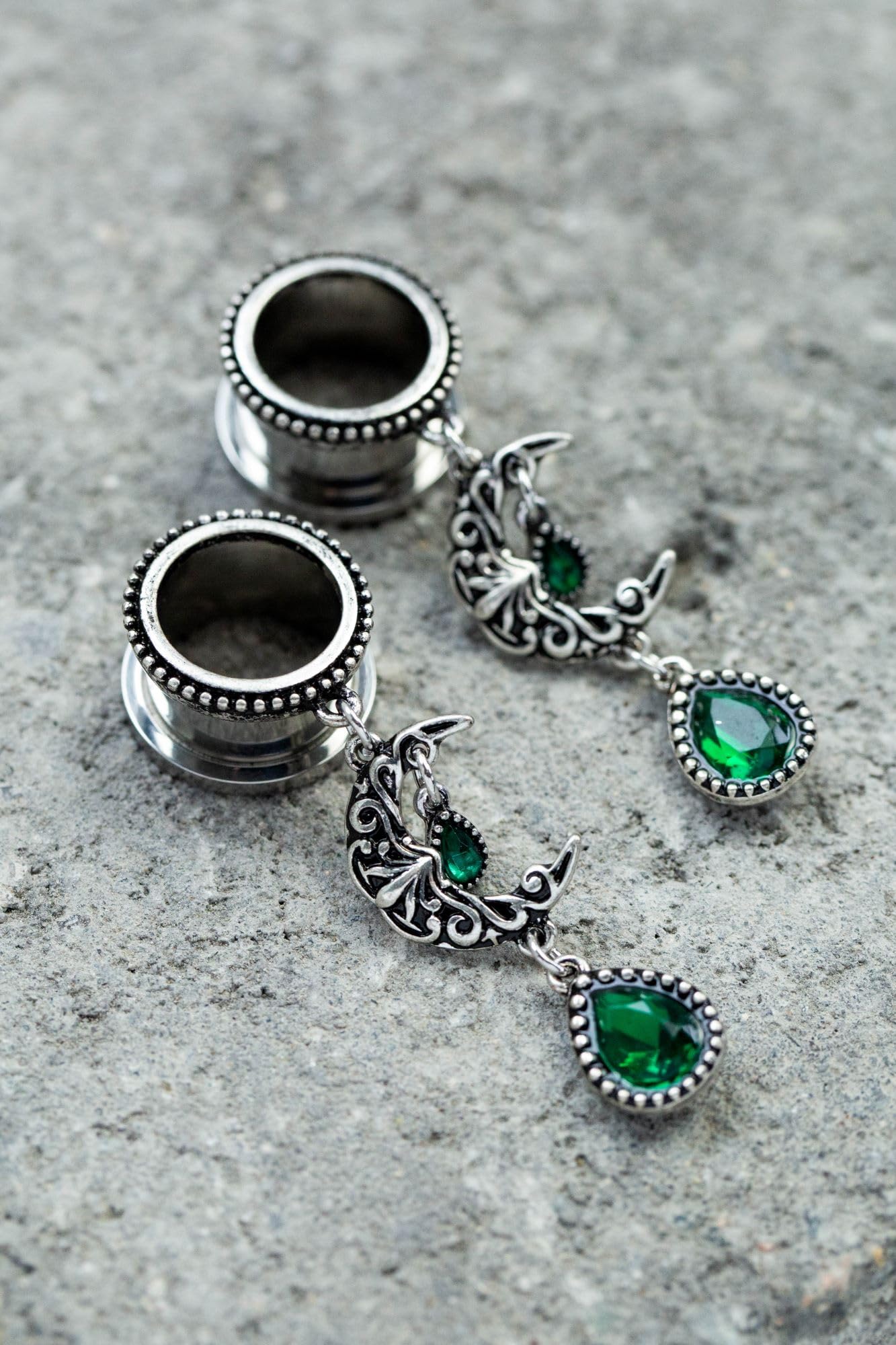 Pierced Owl Vintage Filigree Moon Dangling Vibrant Green Stone Set Flesh Tunnel Plugs, Sold as Pair (10mm (00GA))