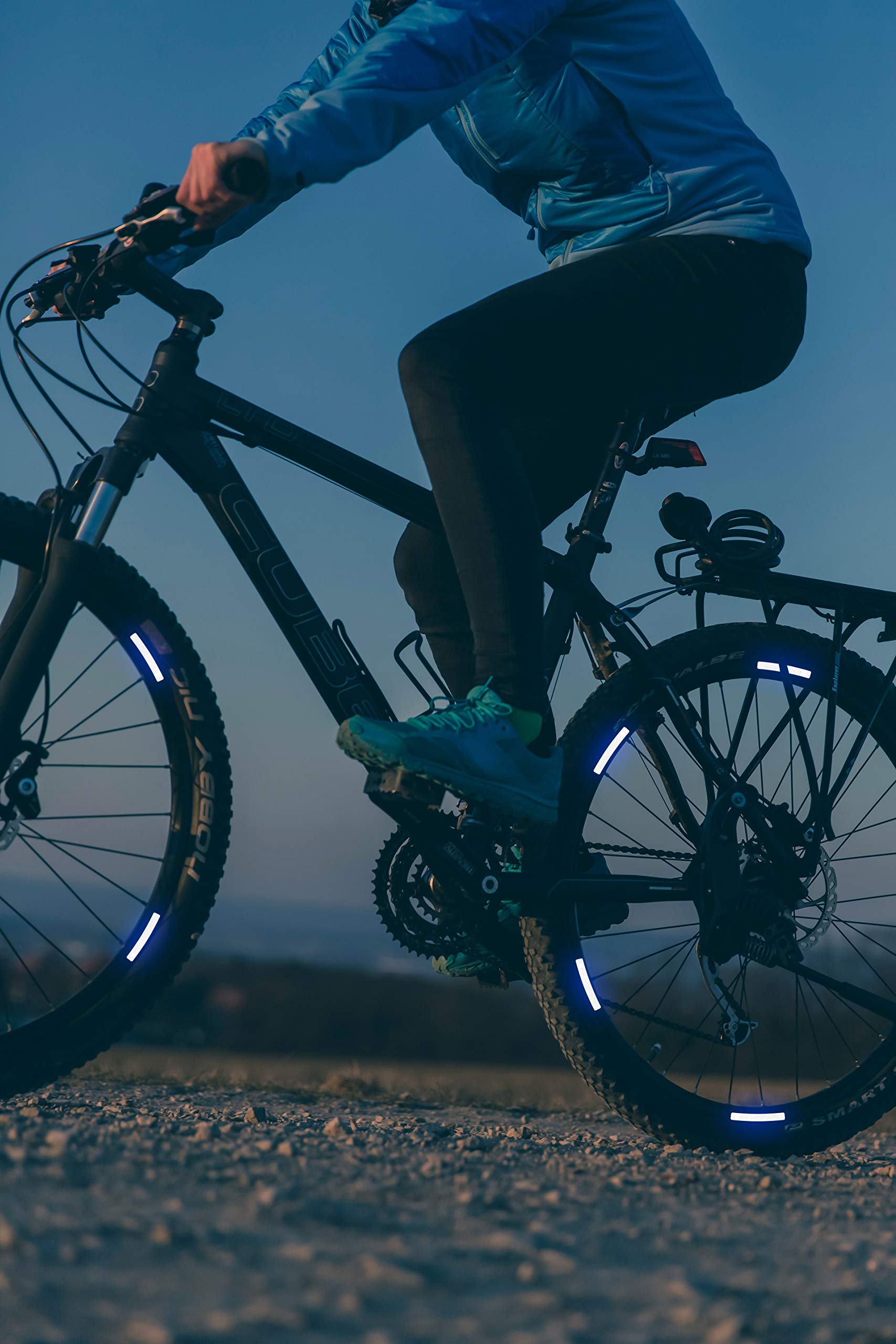 ATPC Japan Wheel Reflector Improve Safety of Road Bike at Night Viewability of 360 ° seen from Any Angle P.S.V Technology (Orange)