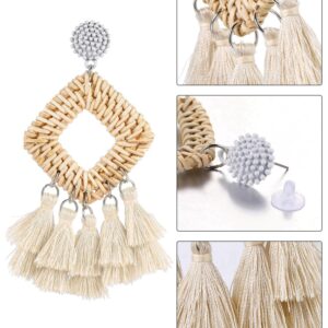 meekoo 2 Pairs Rattan Tassel Earrings Bohemian Statement Woven Dangle Fringe Earrings Ethnic Tassel Drop Earrings Vintage Jewelry for Women (Black and White)