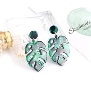 Acrylic Earrings For Women Statement Palm Leaf Earrings Resin monstera Drop Dangle Earrings Fashion Jewelry (Green)