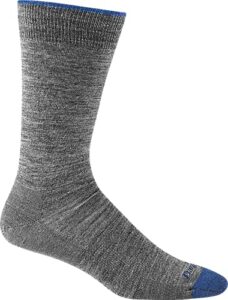 darn tough men's solid crew lightweight sock (style 6032) - gray, large