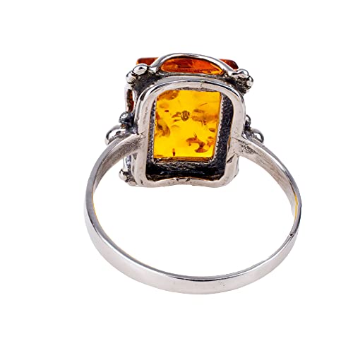 HolidayGiftShops Sterling Silver and Baltic Honey Amber Rectangle Adult Ring Makell- Size 9