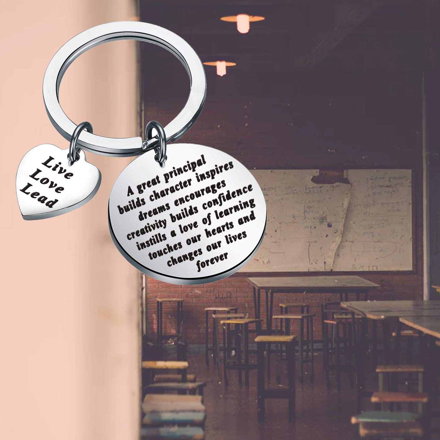 MYOSPARK Principal Keychain A Great Principal Builds Character Inspires School Principal Jewelry Retirement Thank You Gift (Principal Keychain)