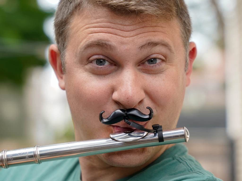 Flute-stache - The Original Clip-on mustache for Flute by Brasstache