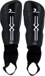 kids soccer shin guards with adjustable straps. fits ages 4-7. black