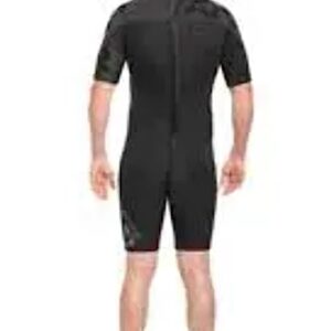 BARE 2MM Revel Men's Shorty Wetsuit | Combines Comfort and Flexibility | Made from a Blend of Neoprene and Laminate | Designed for All Watersports Including Scuba Diving and Snorkeling | Grey - 2XL