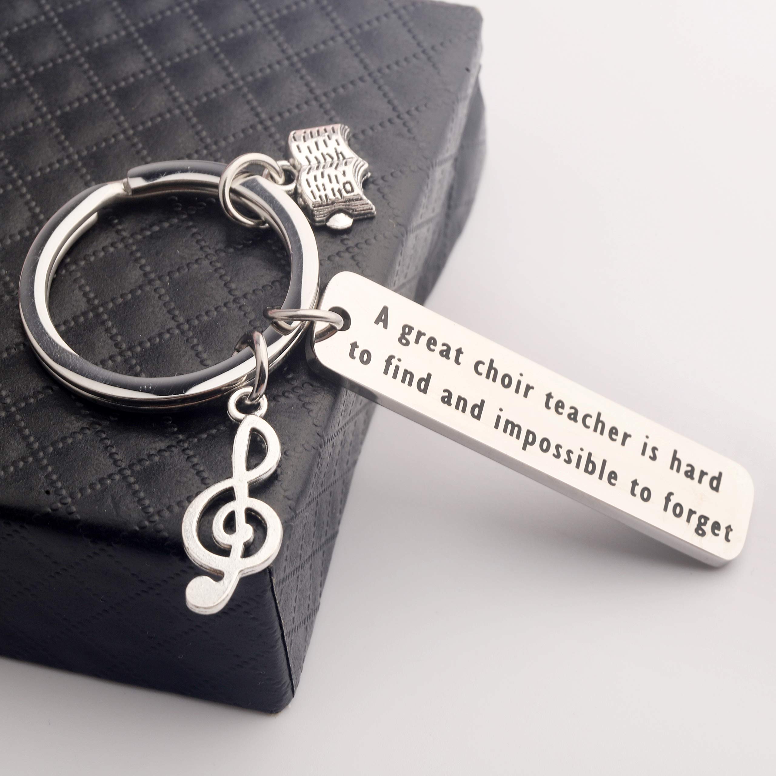 SEIRAA Music Teacher Gift A Truly Great Choir Teacher is Hard to Find Keychain Thank You Gift for Choir(Choir Teacher Keychain)