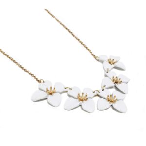 POMINA Floral Flower Bib Necklace Fashion Statement Flower Collar White Necklace for Women (Flower Bib- White)