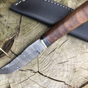 Perkin 7.5 Inches Damascus Steel Hunting Knife With Sheath SK900