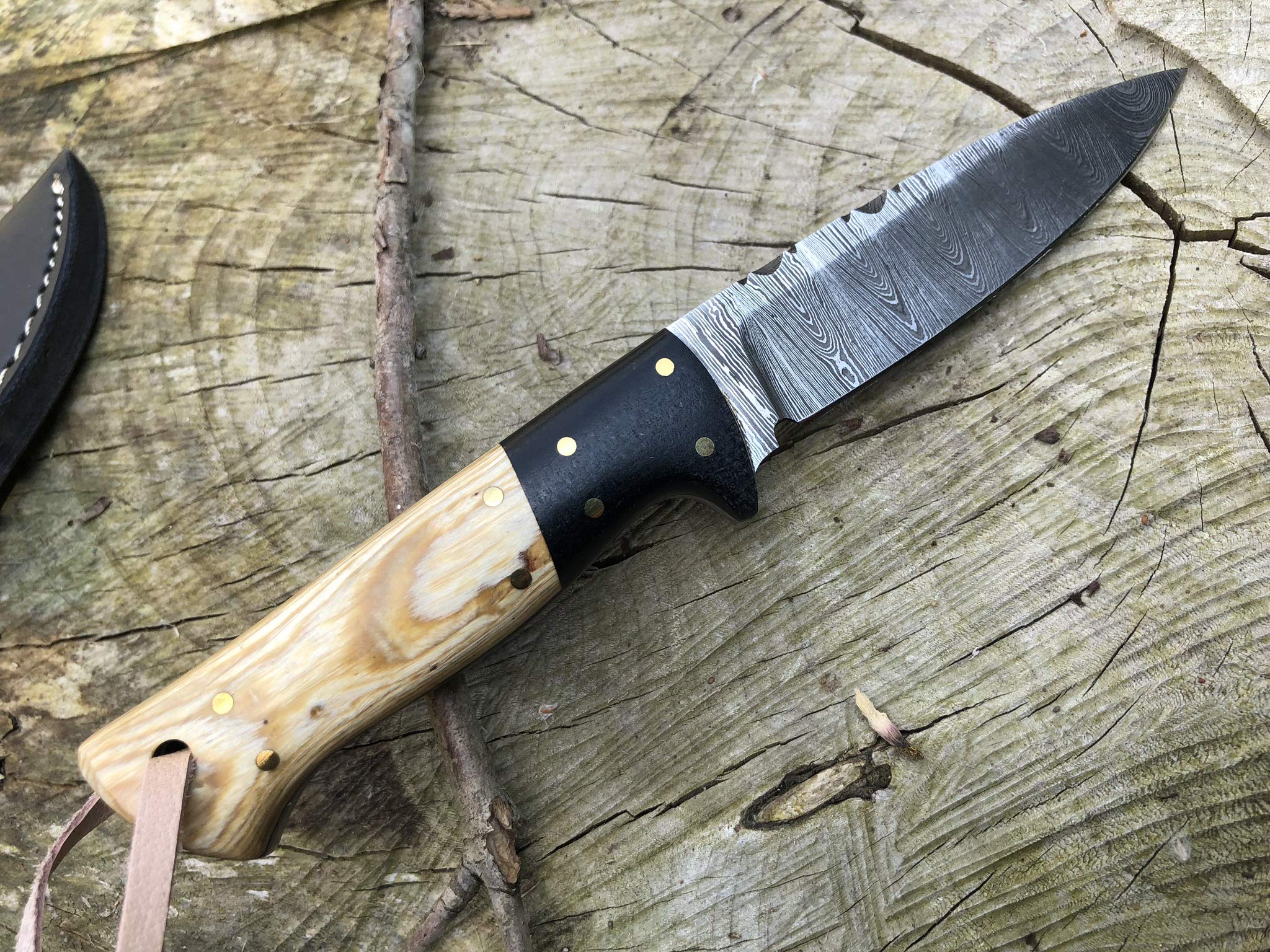 Perkin Damascus Steel Hunting Knife With Sheath Bushcraft Knife - SK1200