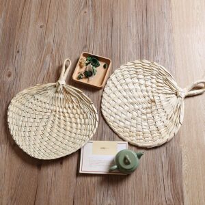 Fealay 1PC Natural Raffia Fan Handicraft Handmade Chinese Fan Palm Children's Safe Fan Palm-Leaf Fan for Summer Cooling