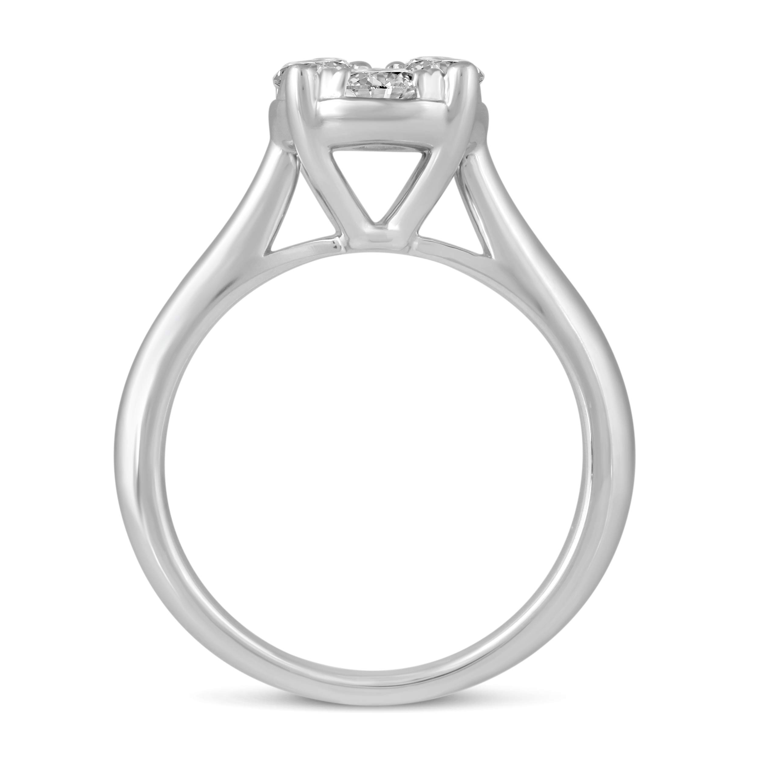 Fifth and Fine 1/2Cttw to 1.00Cttw Natural Diamond Cluster Solitaire Ring Set in Sterling Silver (8, 1.00)