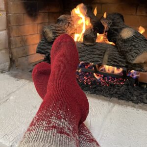 WARRIOR ALPACA SOCKS - Unisex Toasty Toes Ultimate Alpaca Socks For Men And Women (Large - Red Snowflake)