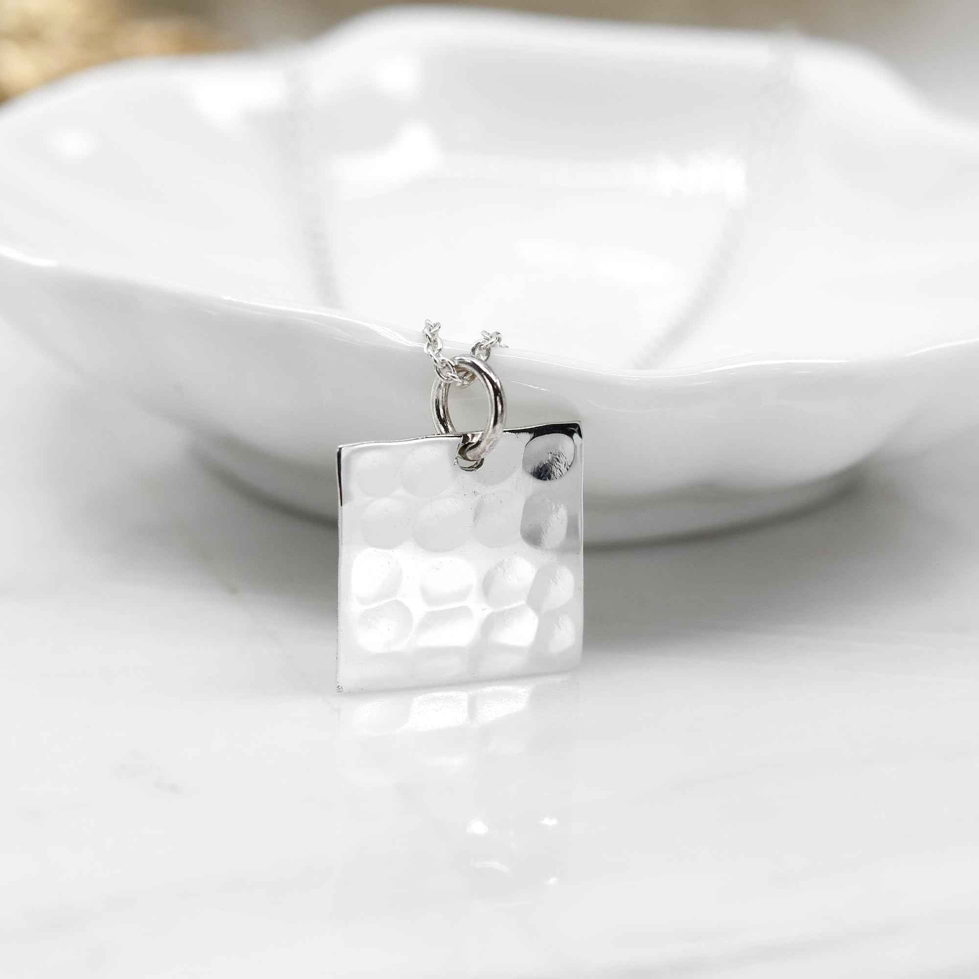 AeraVida Hammered Texture Square .925 Sterling Silver Pendant | Square Pendant Necklace for Women | Hammered Square Pendant Necklace