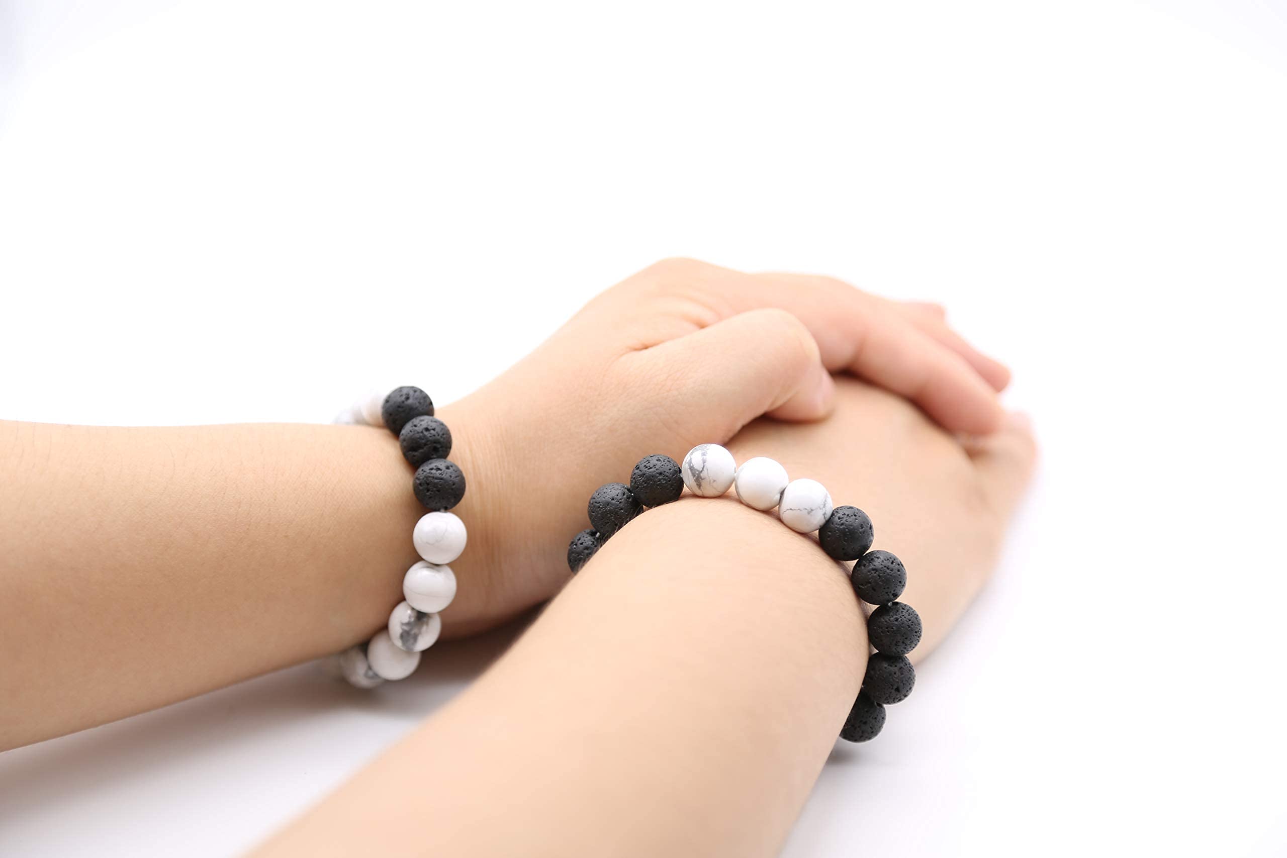 HEDQFM 2pcs 10mm Howlite bracelet Lava Bead Bracelets Natural Volcanic Rock Aromatherapy Essential oil Diffuser Bracelet White Turquoise Yoga Bangle Couples Men Women Gift