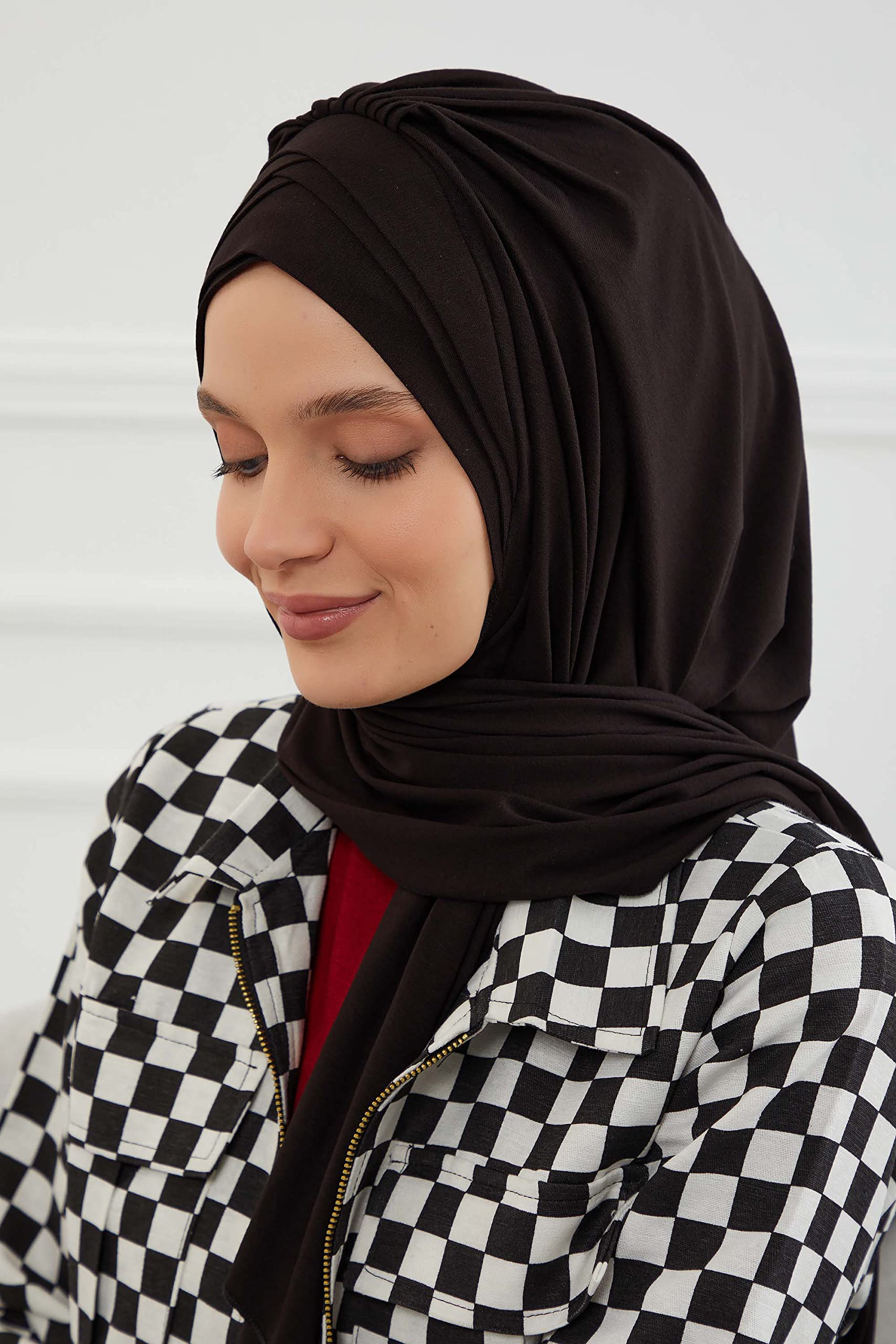 Aisha's Design Instant Hijab for Women Muslim, Presewn 95% Cotton Jersey Turban, Ready to Wear Scarf, Black