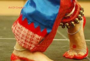 Art Of Creation Kathak Ghungroo Anklet Bells 3 Line 60 Big Bells Musical Dancing Instrument Classical Bharatnatayam Kuchchipudi Ghungru (Red Paded)