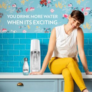 SodaStream Fizzi Sparkling Water Machine Bundle (White), with CO2, 1/2 Liter BPA-Free My Only Bottle, and 0 Calorie Fruit Drops Flavors