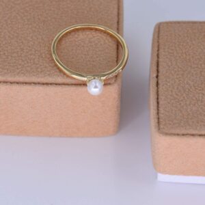 BLOSSOM & HUE Mini Pearl Ring [ CZ Accent ] - 18K Gold Vermeil - Size 7 - Minimalist Band