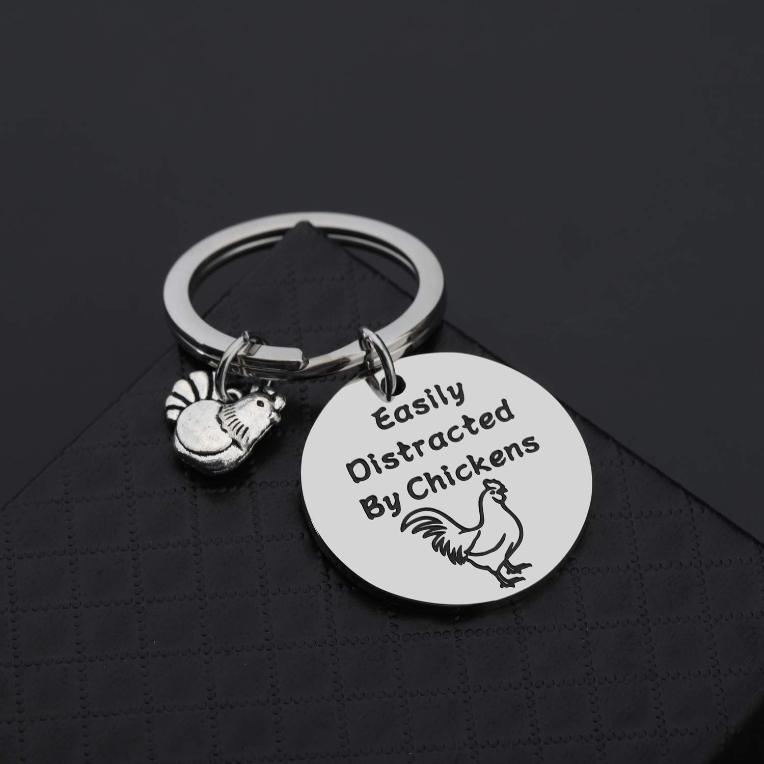 Lywjyb Birdgot Easily Distracted By Chickens Keychain (Easily Distracted By Chickens)