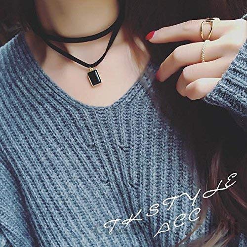 YOKER 30 PCS Necklaces Black Velvet Choker Set for Women Adjustable Classic Gothic Tattoo Lace Chokers Stretch Necklace for Party Cosplay Christmas Birthday