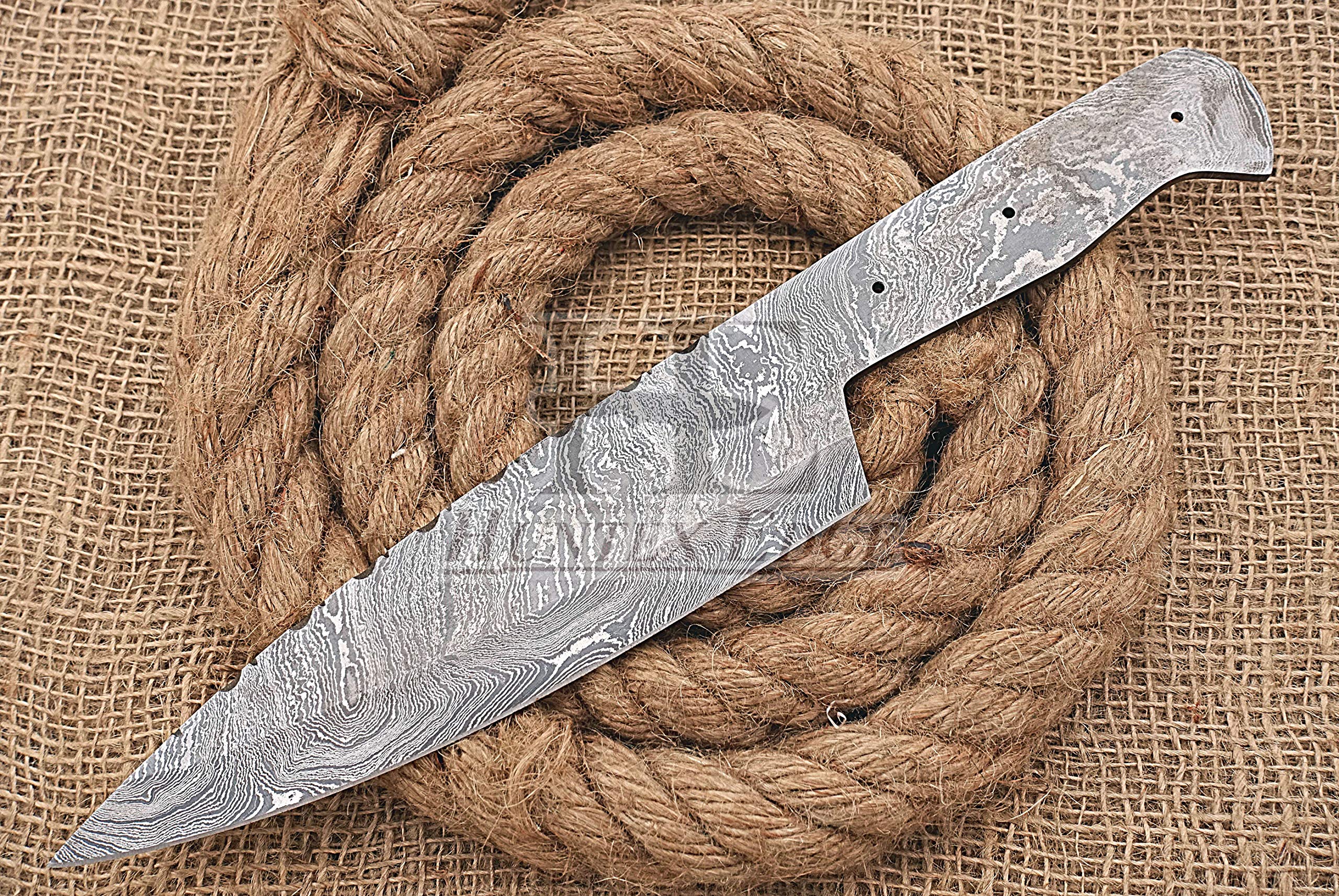 HUNTEX Unique Custom Handmade Hand-Forged Twist Pattern Damascus Steel 12 Inch Long Full Tang Razor Sharp Hunting Kitchen Blank Blade Knife